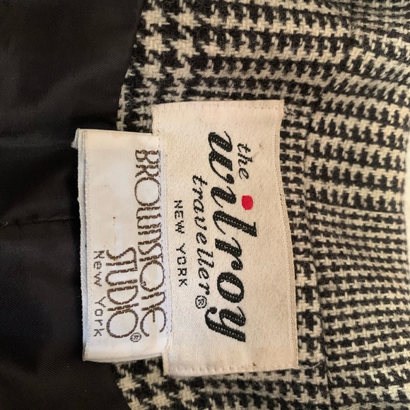 Wilroy Traveller Brownstone Studio houndstooth blazer, size 6 - Picture 2 of 7